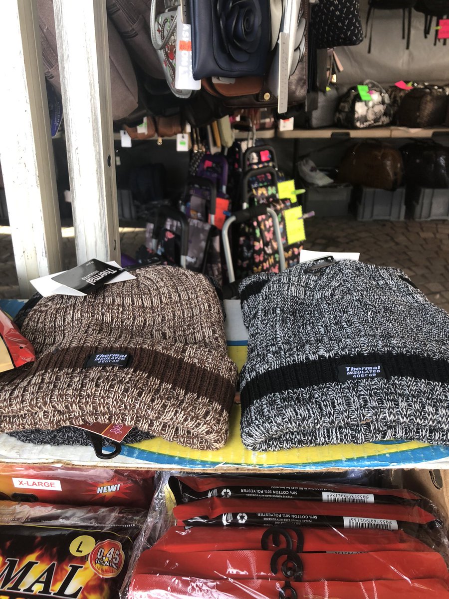 BagsGreene's tweet photo. The worst part about winter is the cold , but luckily we can fix that ! 
Socks , gloves , hats , thermals;  we have everything you need to keep you warm and toastie ! 
We are open until 4pm as usual at @altrinchammkt https://t.co/Cohq1hrDPd