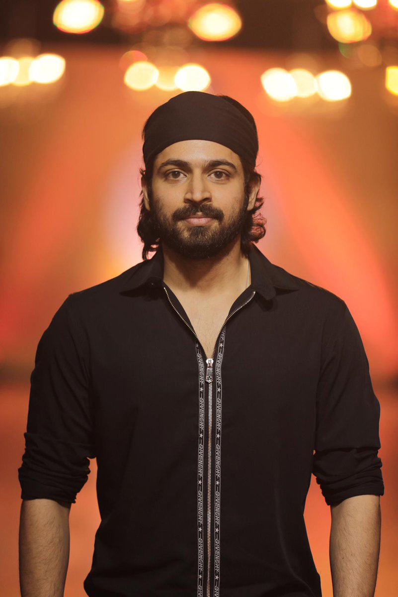 idiamondbabu's tweet photo. Latest pic @iamharishkalyan https://t.co/mmhlGW3KK9