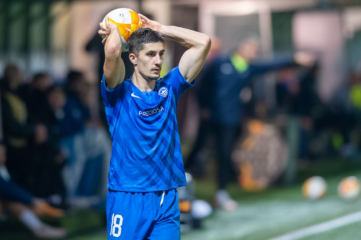 FCSlovanLiberec's tweet photo. Fotogalerie ze čtvrtečního pohárového večera na webu #FCSL: #LIBGNT #UEL
🖼️https://t.co/VnYvasAQQS https://t.co/ptFghhqiHl