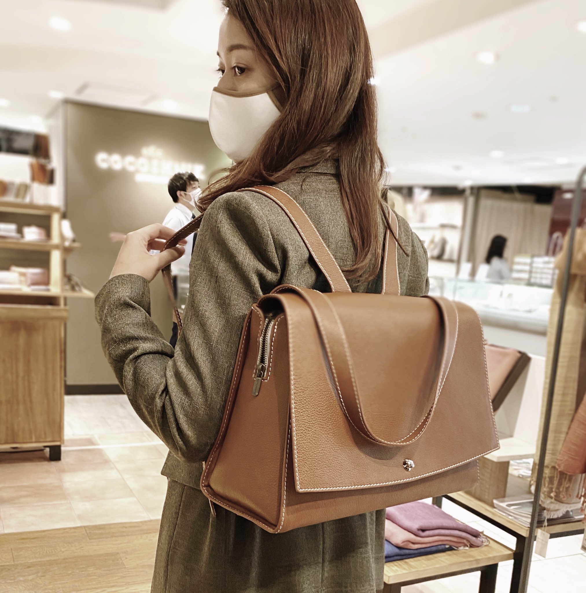 マザーハウス Motherhouse ショルダーバッグ - レザー 黒 2way バッグ