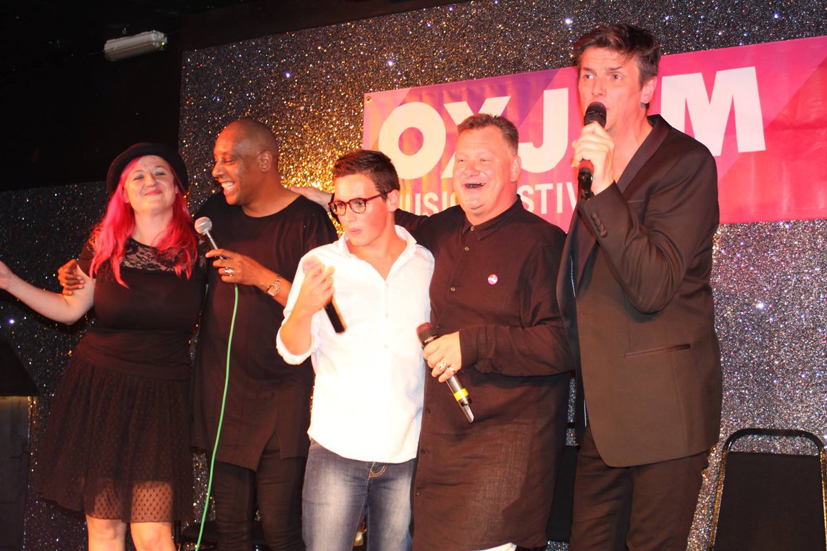 Ahhhhh, 4 years ago today.... Our first Drag Undressed <a href="/2BrewersClapham/">Two Brewers Clapham</a> for <a href="/OxjamClapham/">Oxjam Clapham</a>.... with <a href="/marymacofficial/">Mary Mac</a> <a href="/DelBellHaynes1/">SandraLondon</a> @jaypeehaitch <a href="/missjasondear/">Jason Sutton</a> 😍