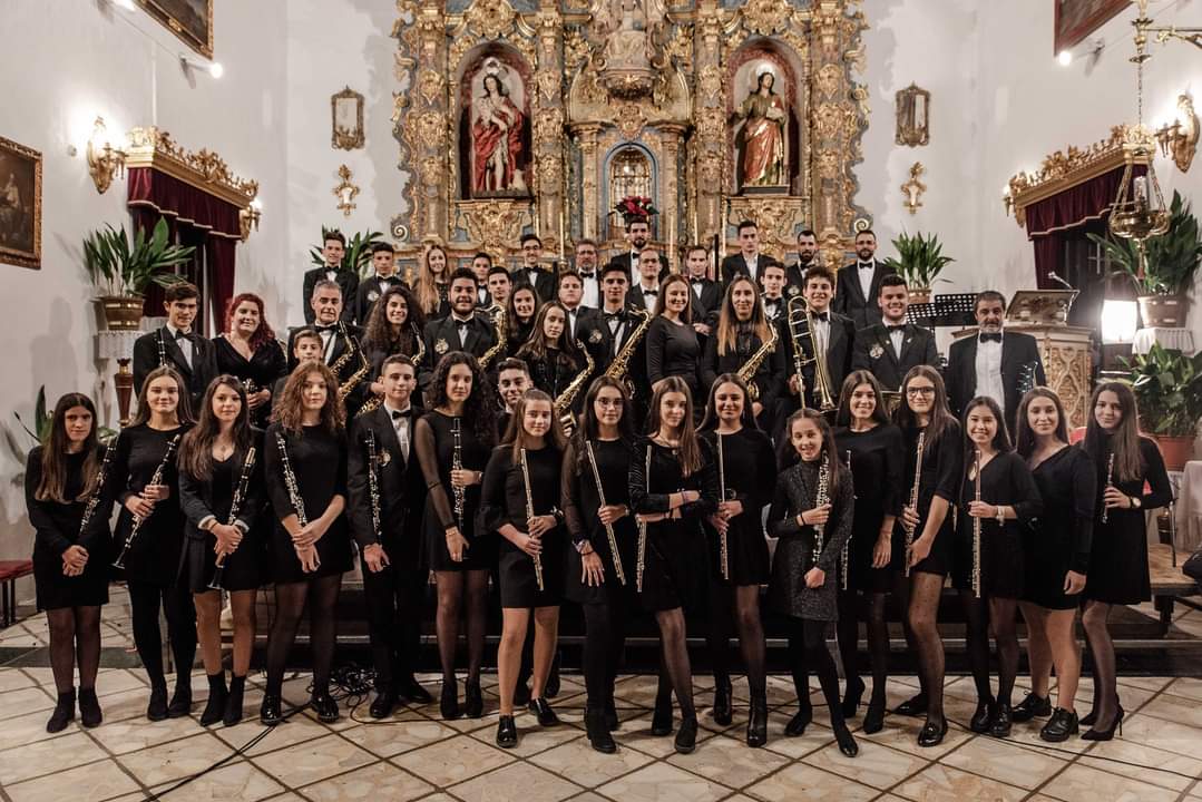 📢 ÚLTIMA HORA 📢

Debido a la situación actual sanitaria en nuestra ciudad a causa del Covid-19, hemos decidido suspender nuestros ensayos.

Un abrazo fuerte a todos,

Nos vemos pronto.