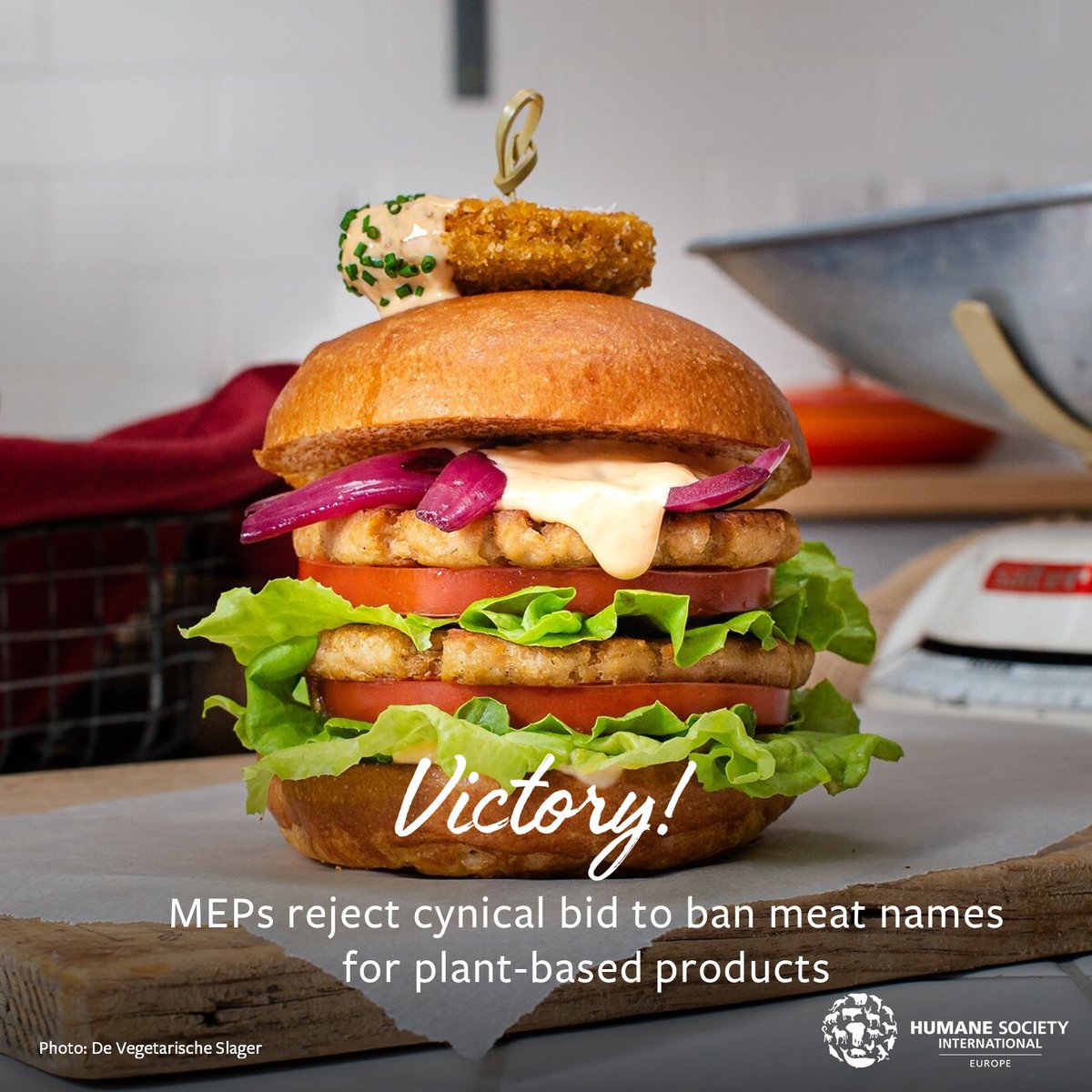 humaneworldeu's tweet photo. #Breaking: MEPs vote down proposed #veggieburgerban amendment 165 (379 against, 284 for, 27 abs). 

However, victory bittersweet as MEPs voted to ban any direct or indirect reference to dairy foods for #plantbased products. #standupforplantbased #CMO #CAPreform https://t.co/t9N2wEi5WU