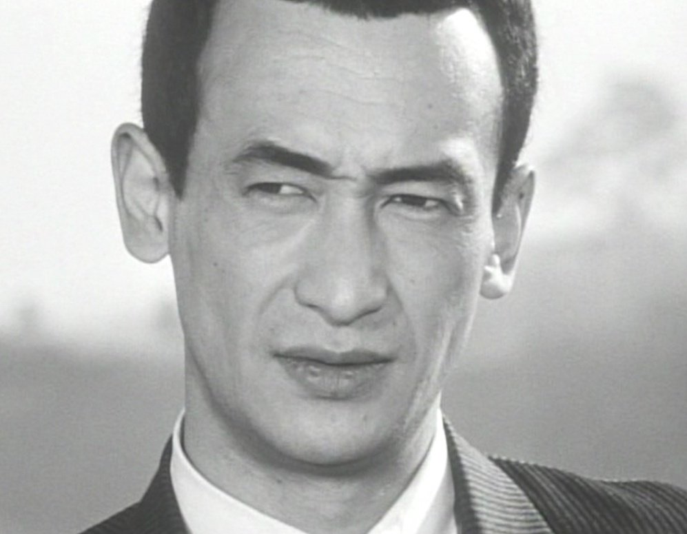 やーさん 悪役専門の人が善人を演じると嬉しくなる 成田三樹夫 いつも悪役で もはや何も言うまい 笑 しかし ドラマ 土曜日の虎 では 企業の陰に蠢く陰謀の数々を暴く企業コンサルタントを演じていた