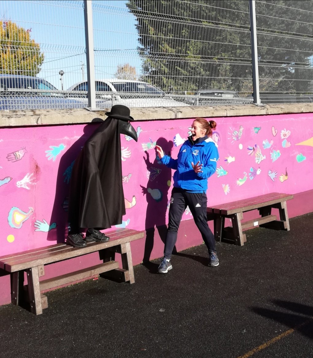 MaherOBrien's tweet photo. I've been captured, send help quick!! Great fun in @PresSrMullingar this morning. Happy Halloween 💀 @LeinsterBranch @PatG09 @mullingar_rfc @bankofireland @Midlands_Rugby @WESTMEATHSPORT #FromTheGroundUp #NeverStopCompeting https://t.co/TLfzZs4zgo