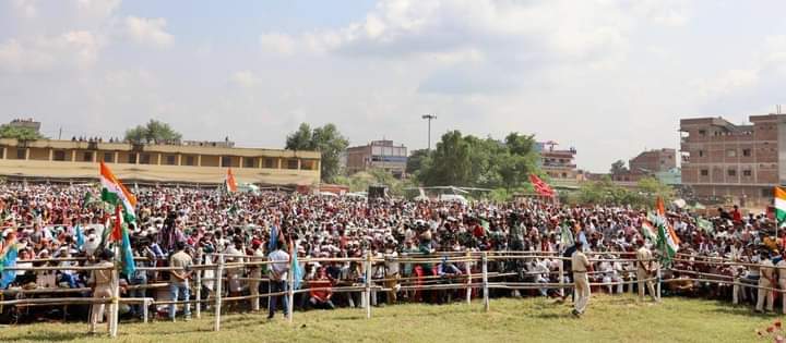 OfficeOfTukesh's tweet photo. राहुल गांधी जी के बिहार रैली में जनता का सैलाब ने स्पष्ट कर दिया है की इस बार बिहार से नीतीश-मोदी की वि��ाई तय है। https://t.co/rog21VKp60