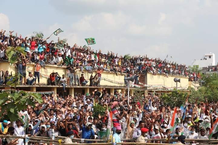 OfficeOfTukesh's tweet photo. राहुल गांधी जी के बिहार रैली में जनता का सैलाब ने स्पष्ट कर दिया है की इस बार बिहार से नीतीश-मोदी की वि��ाई तय है। https://t.co/rog21VKp60