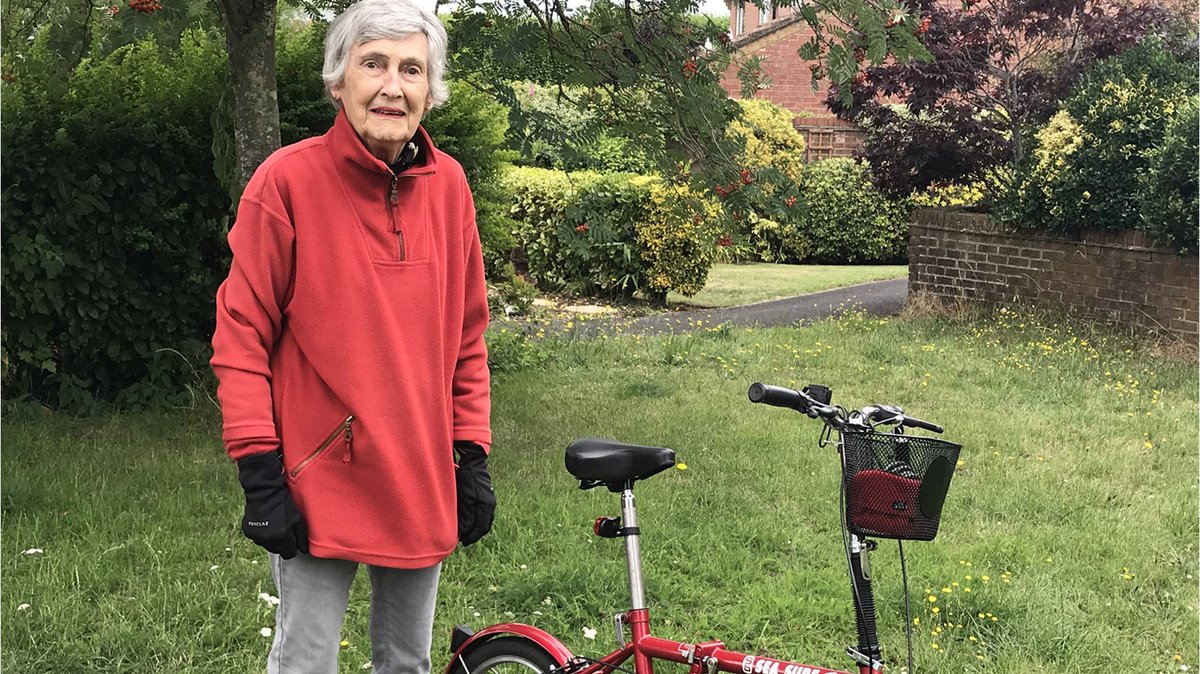 Being 90 is no barrier to #cycling, but the right infrastructure can help more people over the age of 65 cycle in safety and with confidence. Anne Kenyon tells us how: sustrans.org.uk/our-blog/perso…