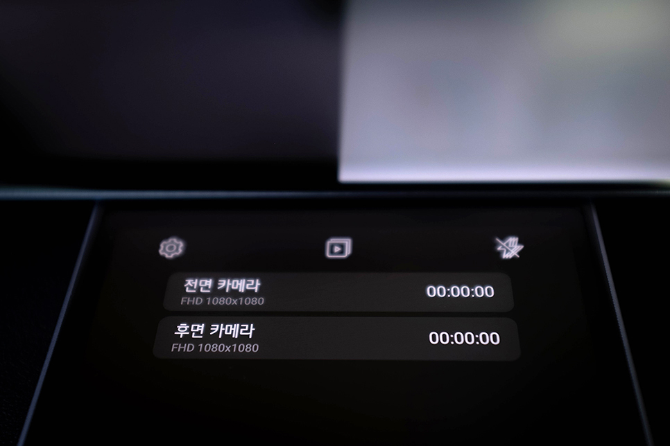 메인 스크린과 세컨드 스크린의 절묘한 조합이라고 볼 수 있는 짐벌모드 #제품무상제공 by #LG전자 #LG모바일 #LGWING #LG윙 #엘지윙 #LG익스플로러프로젝트 #LGWING5G #LG스마트폰 #스위블모드 #SwivelMode #가로본능