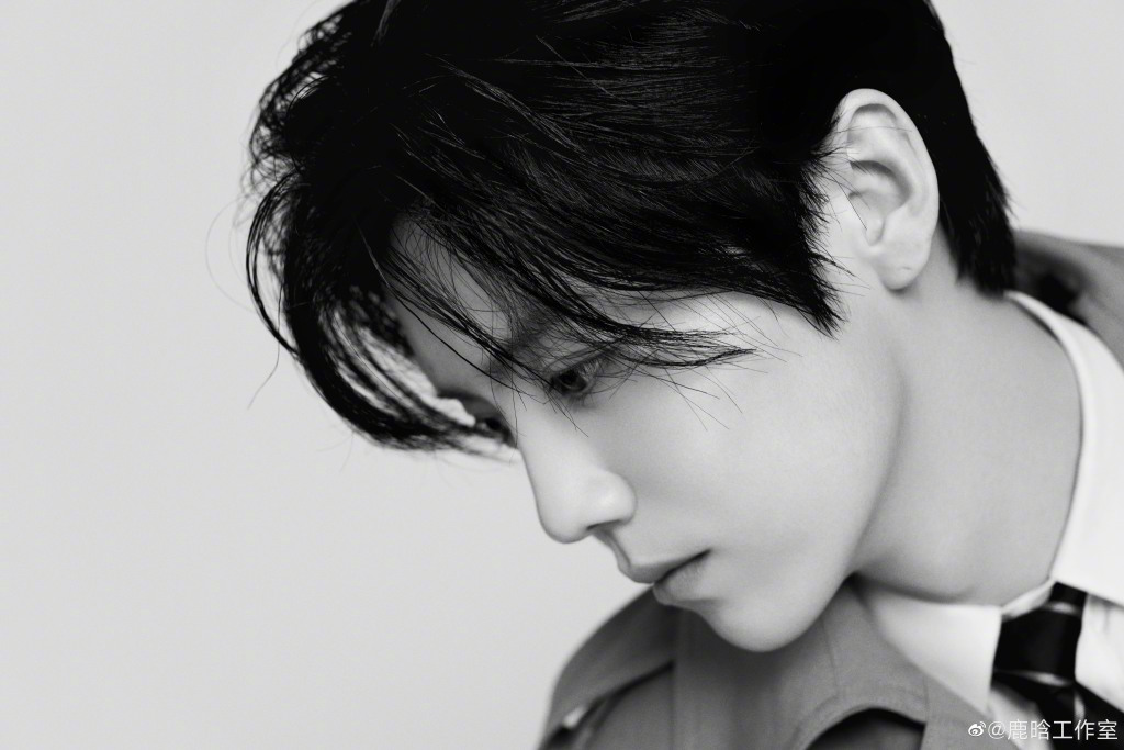 ludeerstar's tweet photo. [TRANS] LUHAN - True Colour - <π-volume.4> - Lyrics. #SingerLuhan #LuhanTrueColour https://t.co/JcmNVbCKr1