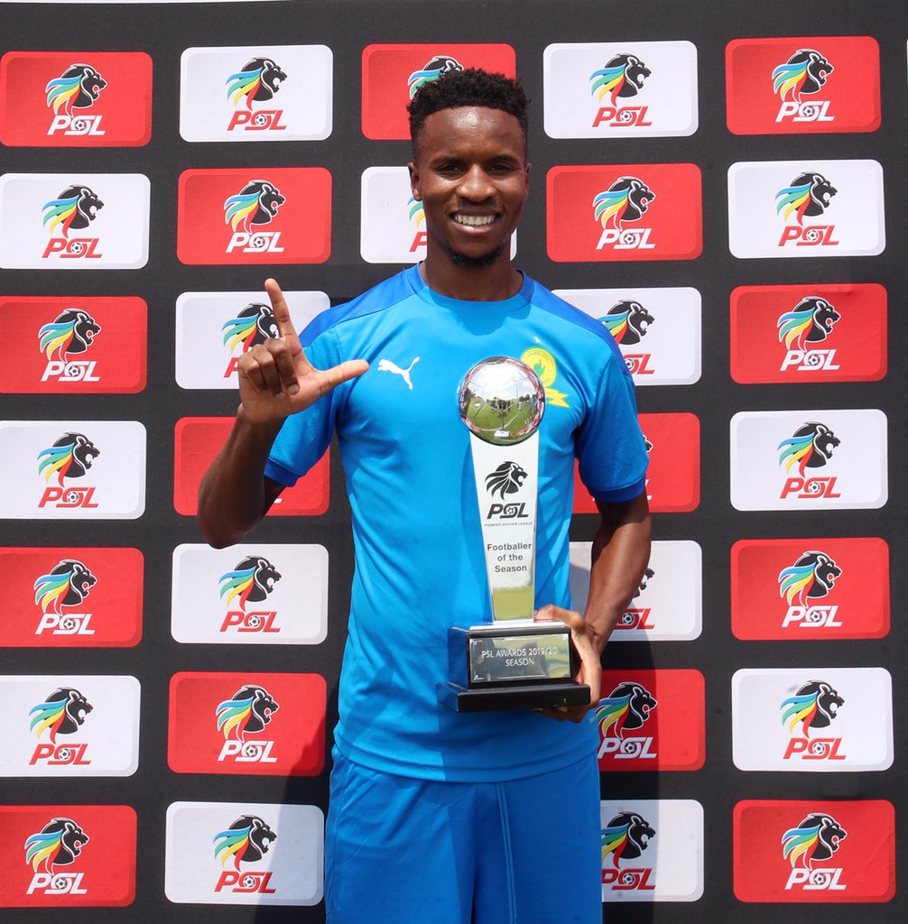 #ThembaZwane 

PSL Footballer of the Season !!!! 

👏🏾👏🏾👏🏾👏🏾👏🏾👏🏾👏🏾👏🏾
#PSLAwards20