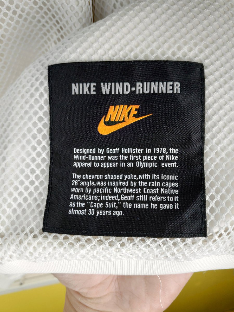 miki_bundle's tweet photo. NIKE WIND RUNNER
RM100 Free Postage
Fast deal 👉 https://t.co/YXl1sc1O9E
Pit 21.5, Labuh 22.5
100% Polyester
Made in Hong Kong
Item 100% original
Kondisi 9.5/10
#nikewindrunner #nikejacket #nikebundle #jaketnike #nikemurah #runningjacket #jakethiking #jakethikingmurah https://t.co/6MhMXNu18j