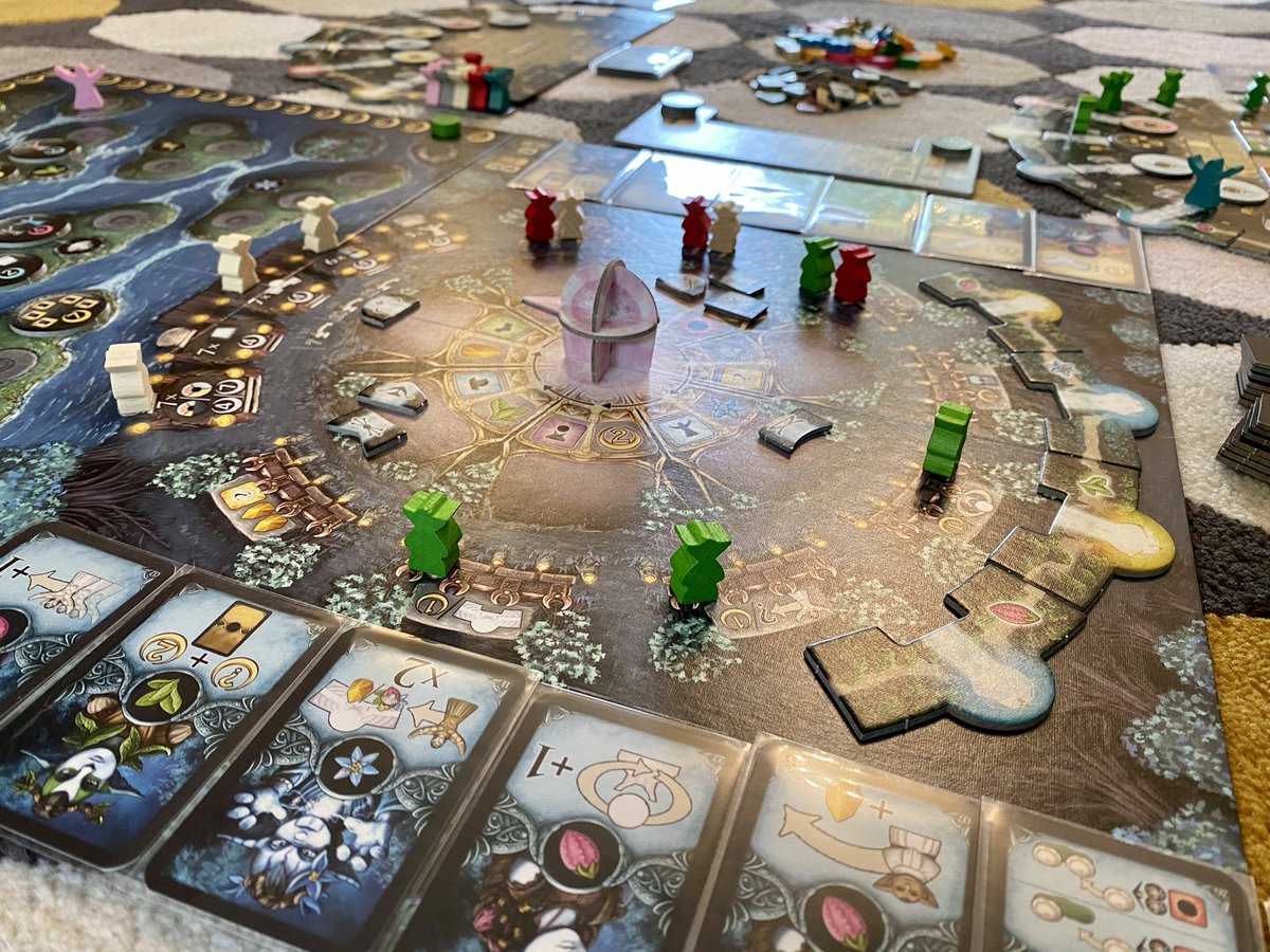 tableauTogre's tweet photo. Spiel 2020 seems a fitting backdrop to my overdue first play of a @spiele_feld game: Bonfire from @pegasusspiele and @Hall__Games is crackling with tricky decisions and interlocking mini-puzzles - much to enjoy here, I wonder which Feld design to try next...? #thecollectiongrows https://t.co/lqfzc5Bp9A