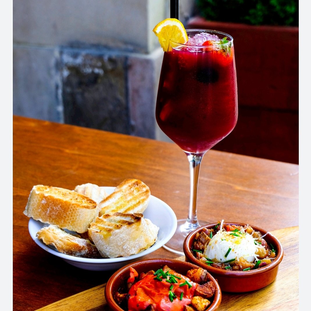Pinchos Cafe & Tapas tweet media
