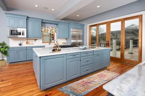 Green_innovatio's tweet photo. Custom cabinets designed and installed by experts. Schedule a free design consultation! Update your home with new custom cabinets and get a new look that you will love.✔🏠❤
Door Style Name: Hartford
Design Style: Traditional
Material: Medium Density Fiberboard https://t.co/Yhbi0Pr8Hf