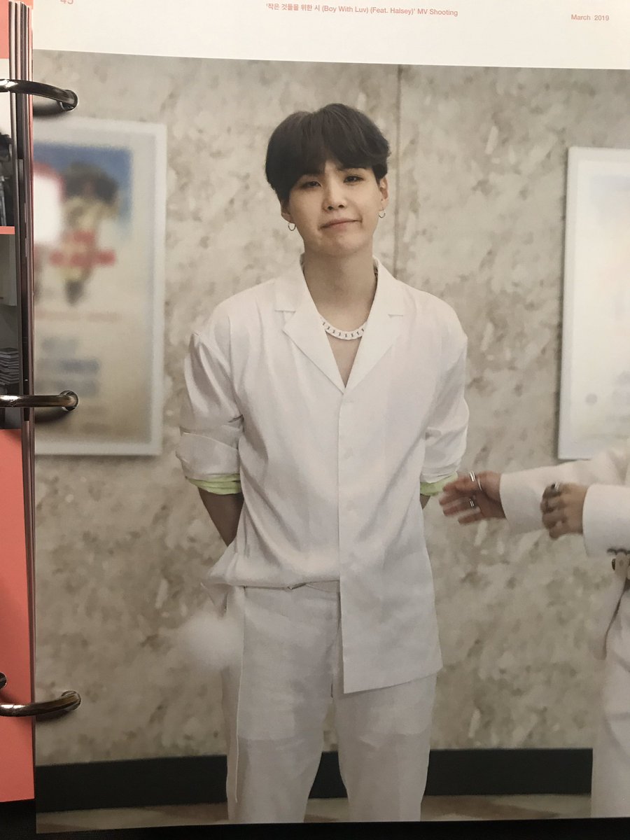 LOOK AT HIM BE :]
