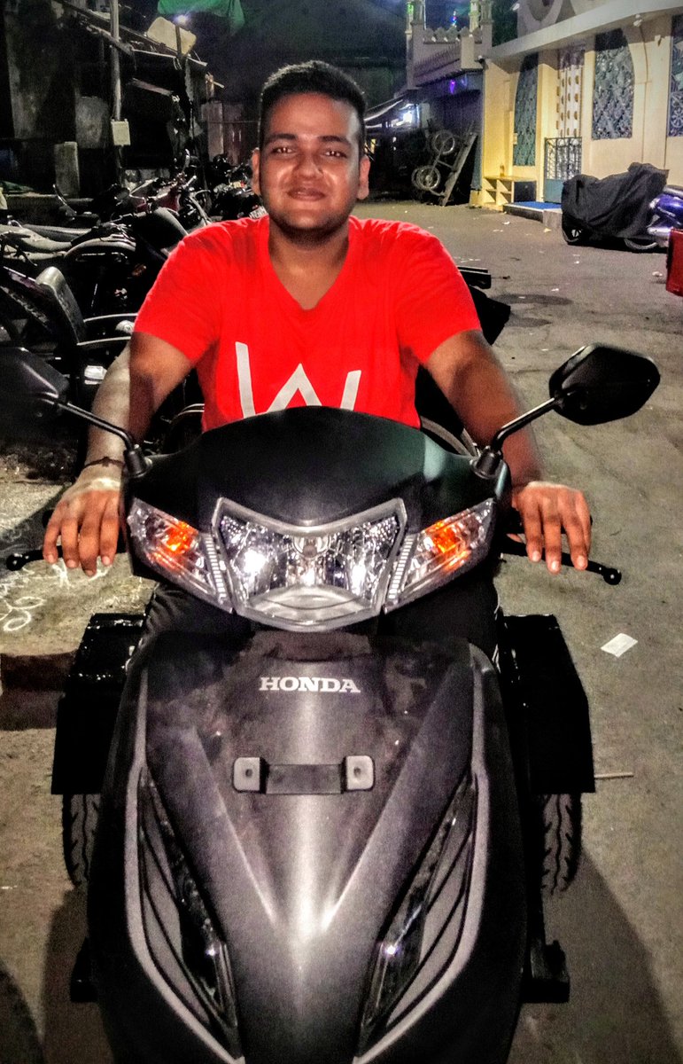 Barnwalsaahab's tweet photo. The very first step towards my long journey...🏃 why to walk when I can ride..🔛🚴
#Newtask #Newchallenge #newadventures #Activa6g #Ridemode #happiness #Mybeast. https://t.co/KQ0yv3BPis