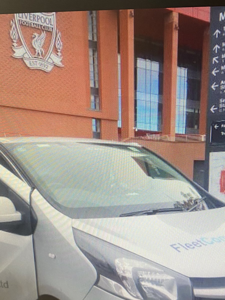 FleetCompleteUK's tweet photo. Might not be our favourite team but another job at a prestigious client! https://t.co/5HCPpq8W4U