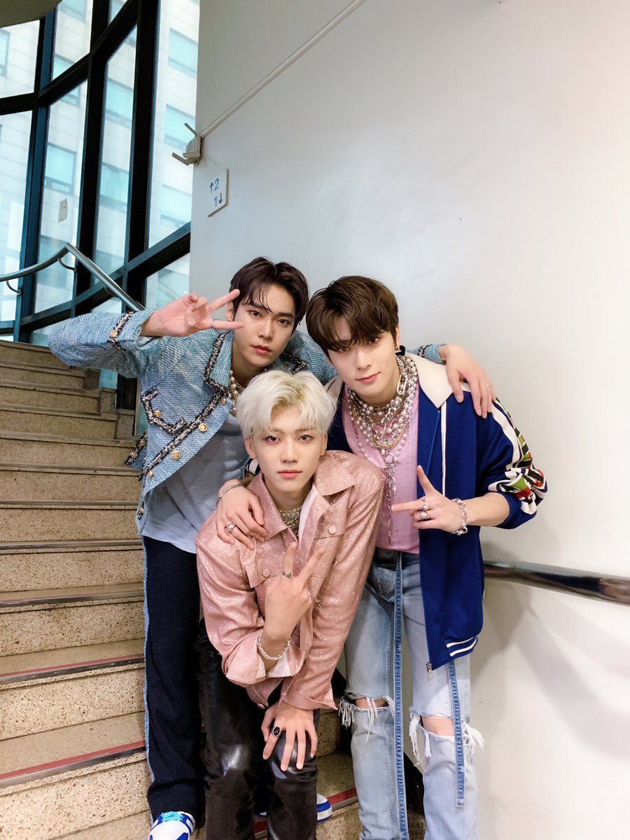 for3pm's tweet photo. พ่อแม่ลูก ครับผม😁💝 #ครอบครัวสุขสันต์ #HappyFamily #รักลูก #รักเมีย https://t.co/7NRajXz3xM