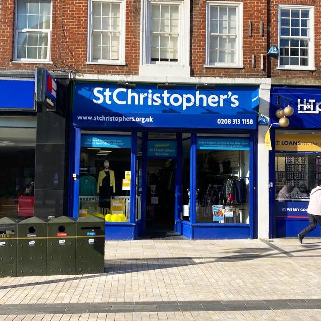 StChrisHospice's tweet photo. ποΈWe are expanding our online shopping experiences but you never know, your local shop might be just round the corner!π
Take a stroll down Bromley High Street and spot our lovely #Bromley shop! π
Monday-Saturday: 9am-5pm
Sunday: 11am-4pm
https://t.co/GTwfFo5j54 #ourshops https://t.co/AEPsNxzyO1