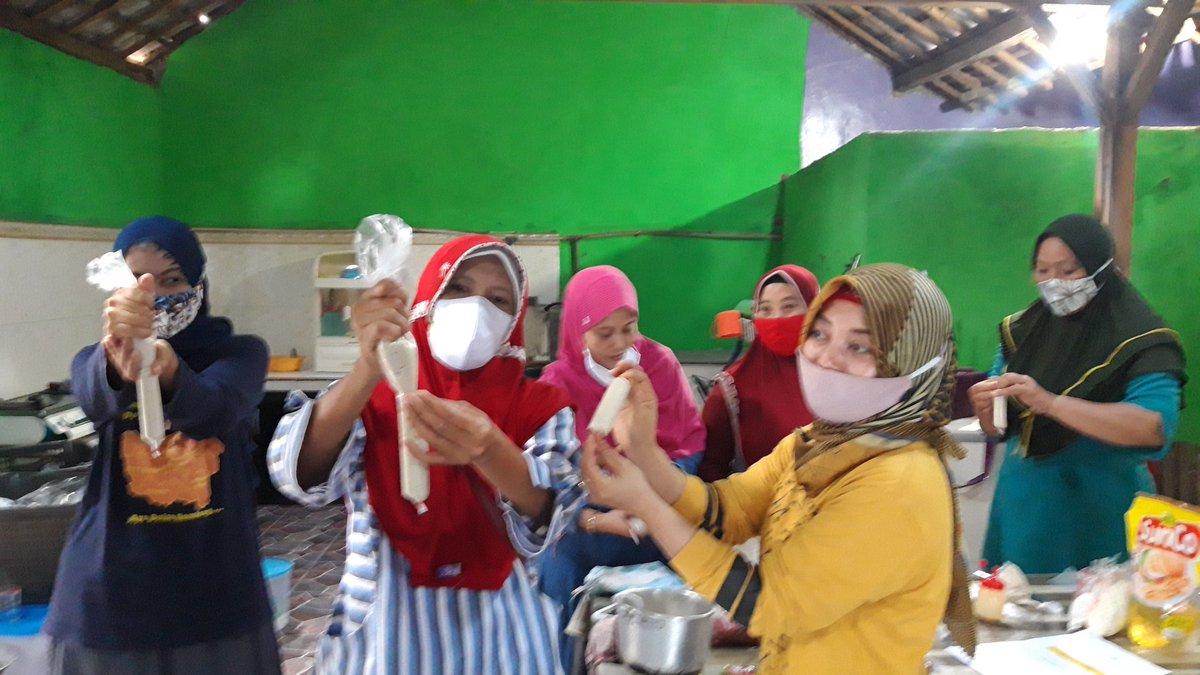 trisno_Rembang tweet media