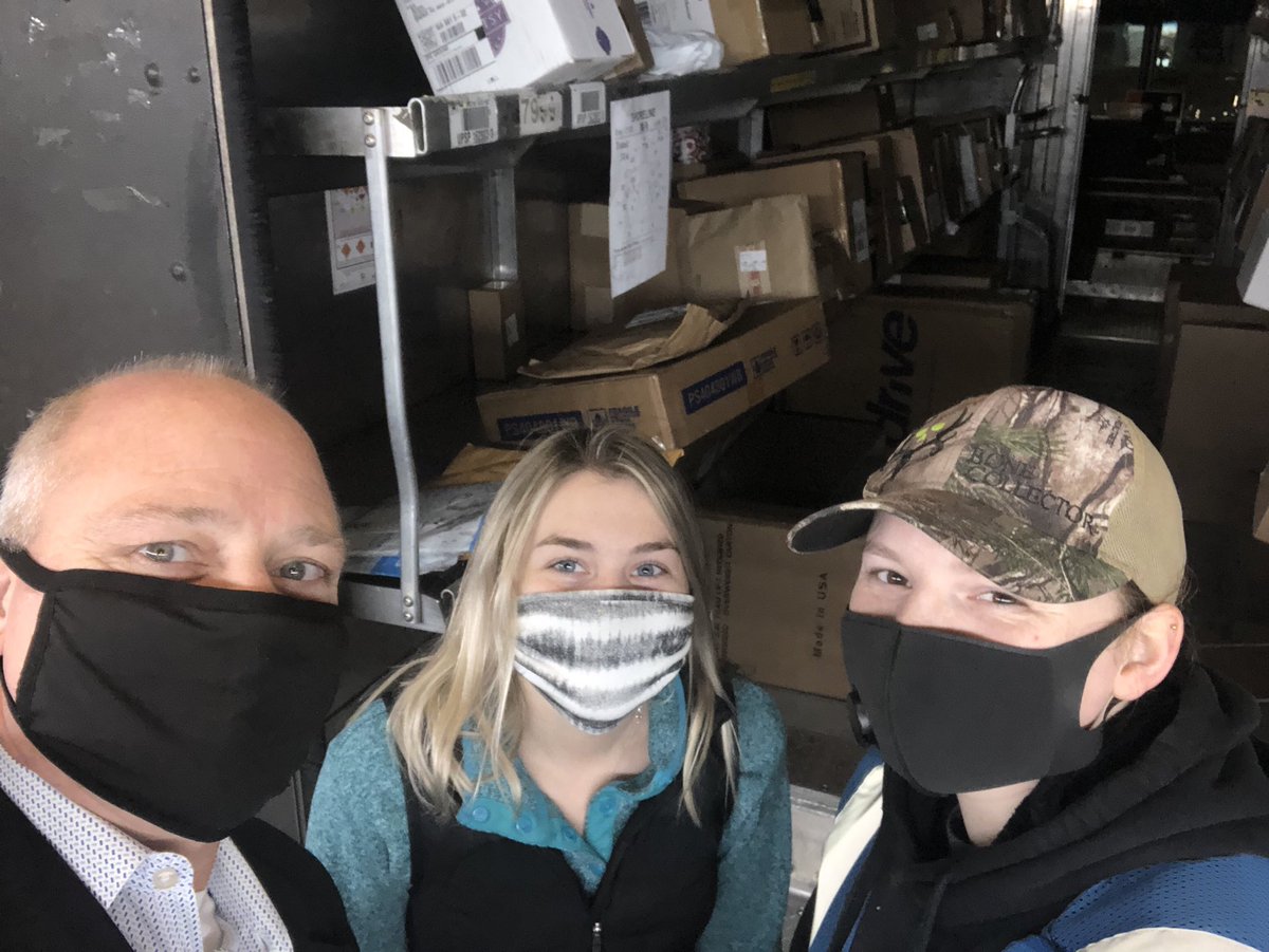 Spent some time in the Shoreline facility met Chelsea Day 2 employee who is rocking it with 98.5% SMART scan and a perfect load on her first day on the belt. Thanks to training Supervisor Jessica.