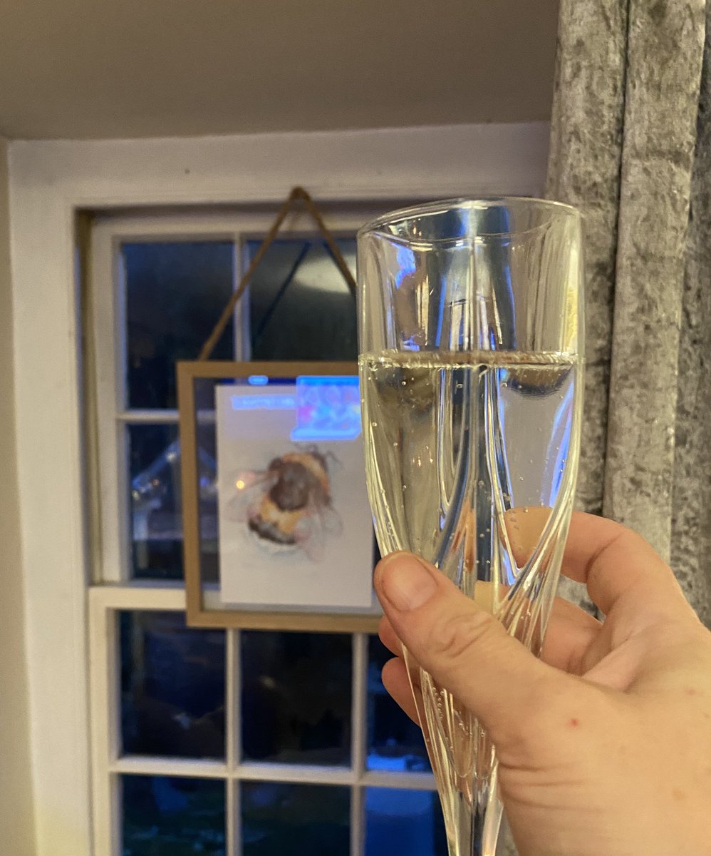 felinhoneybees's tweet photo. @HessionV @EstherWilliam17 @Ruth_ITV @ffionhooson0 @melindatamplin @mummikins @KarenWhiteFood @Kookie86739363 @bluegarnedd @thespectreofzog @anthony_worrall @gavthemal @ricardofodol @fitzja @counmichbranch @photosbyash @DyfedYoung @SeeMorFilms @CanUcheldreCtr We won the award ♥️♥️🎉 #thebeekeeper #teambeekeeper @WillieMcGregor https://t.co/hsYcmEvZoM