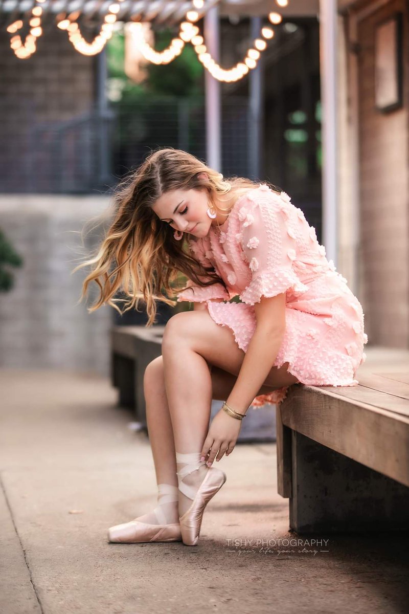 tishyphoto's tweet photo. I had so much fun in Austin for our session. Thank you for making the drive and visiting the city I love! https://t.co/xT1Ulchs6g