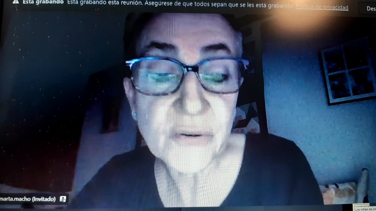CoeducacionY's tweet photo. @MartaMachoS nos habla de la mujer en la ciencia!
#coeducacion 
#pedagogiasfeministas https://t.co/k7loXDPYYy
