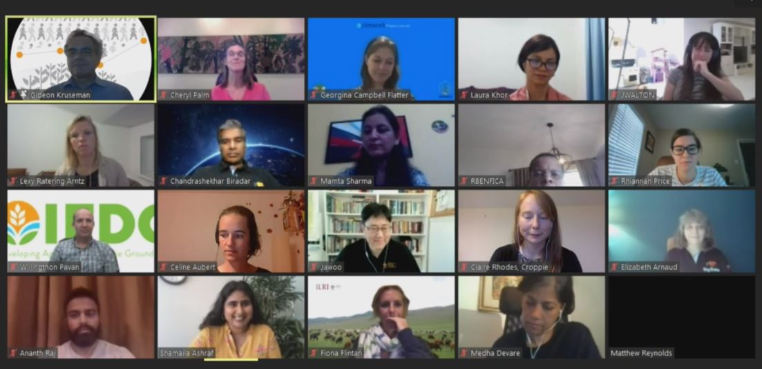 Live in the #BDPGLOBAL2020 closing ceremony, Communities of Practice leaders are sharing their key take-aways from the week &amp; our 2020 #InspireChallenge judges join us to award up to USD 500,000! 🏆 Which teams are you rooting for? bigdata.cgiar.org/blog-post/anno…