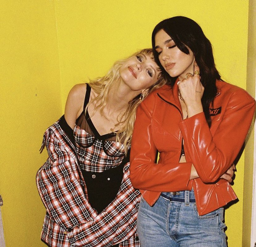 PopCrave's tweet photo. .@DuaLipa and Belgian singer @Angele_VL tease a new collaboration coming soon:

“I think quelque chose is coming bientôt with Dua Lipa.” https://t.co/z0CYycDaDd