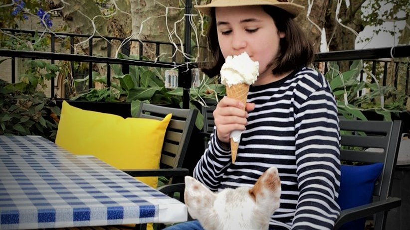 It's still summer up on the Foubert's Fulham roof terrace. The roof terrace is open all day, and has outside heaters.

See fouberts.co.uk/fulham for our menu and bookings

#fouberts
#discoverfulham
#icecream
#dogswelcome