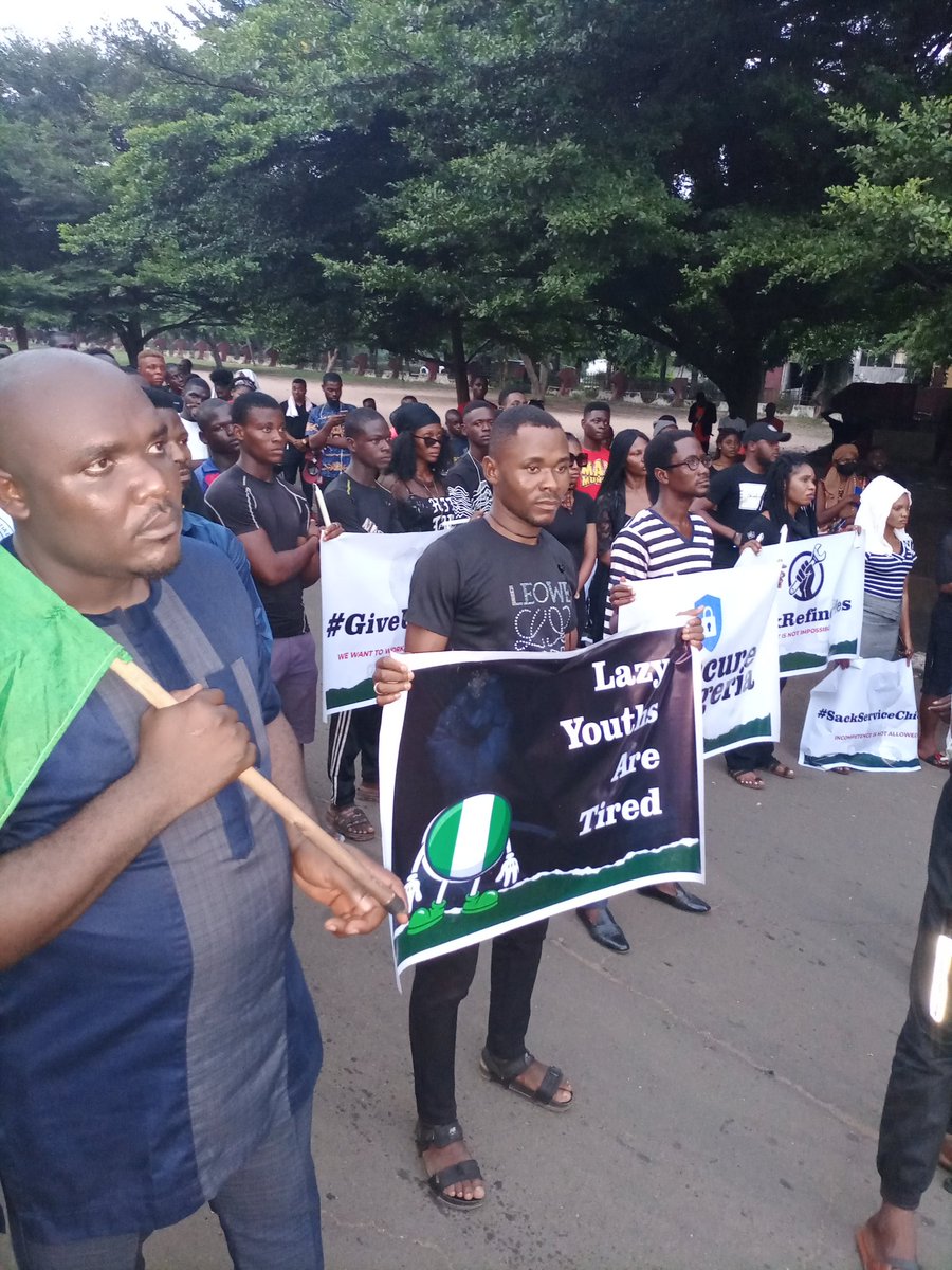 CollinsUma's tweet photo. Ongoing..
In Benue.. 
Service of Songs for fallen heroes.
#EndSARS
#BenueProtest https://t.co/Zh6UnlSygh