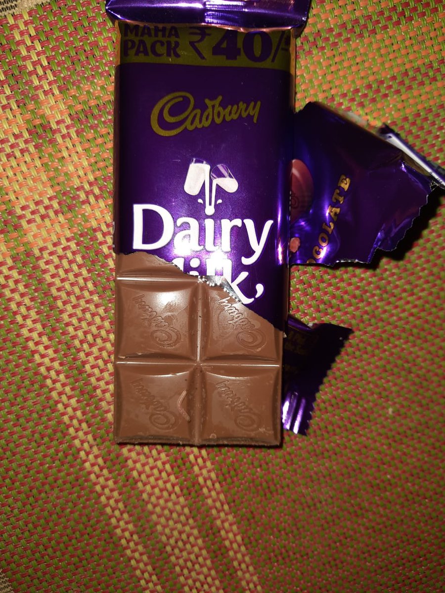 satyajeet_009's tweet image. @DairyMilkIn @fssaiindia @jagograhakjago Found a worm inside my dairy milk maha pack,the colour of the worm is exactly chocolate colour. Never expected such a thing from brand cadbury @DairyMilkIn i want this case to be considered seriously and compensate me accordingly