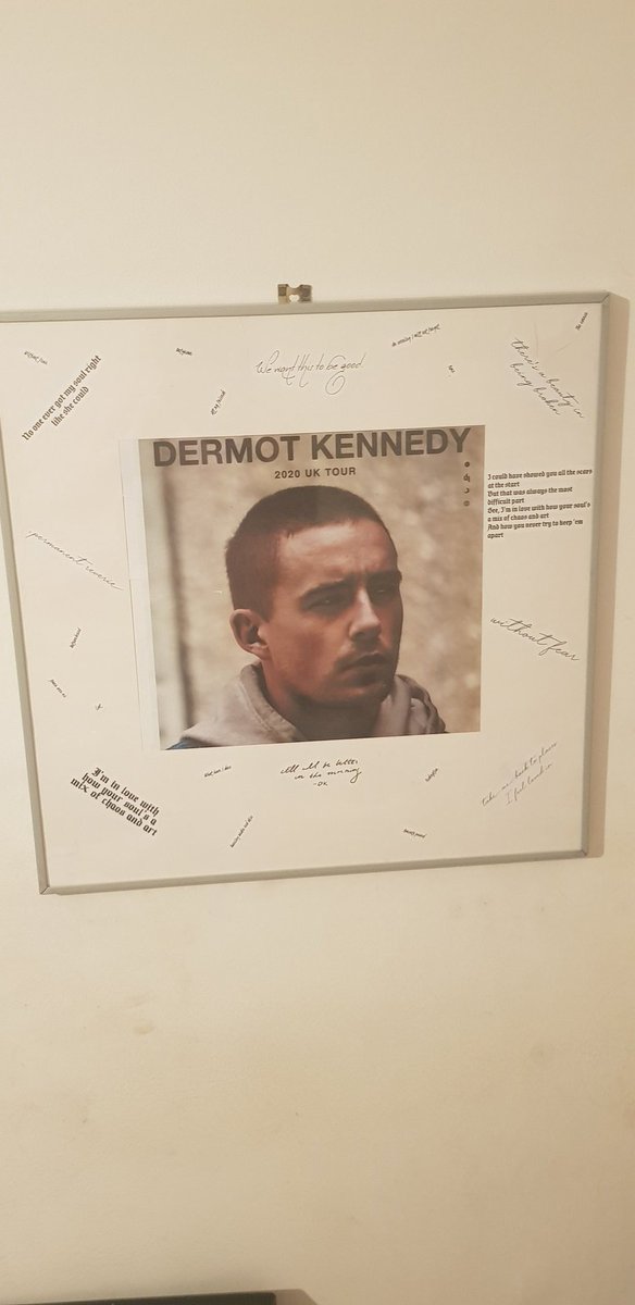 danielleodlum13's tweet photo. My boyfriend just made me this for our 5 year anniversary. He doesnt think its very good but I love it ❤😥
@DermotKennedy https://t.co/VI82kCs1Uz