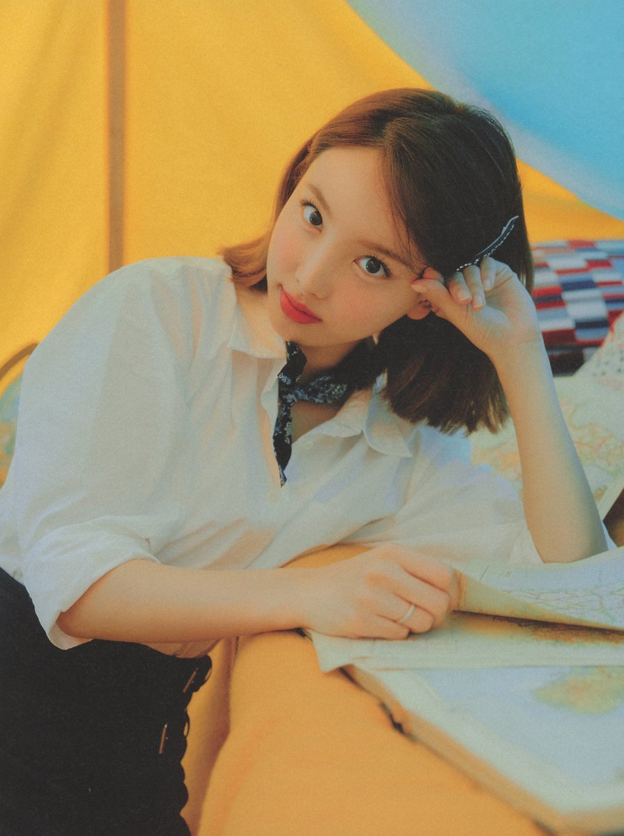njmsjmdct2's tweet photo. [SCAN] TWICEZINE Vol.2

Nayeon
(page 97, 110, 111)

#나연 #ナ���ン #NAYEON #娜璉 https://t.co/eNvEukm9Jb