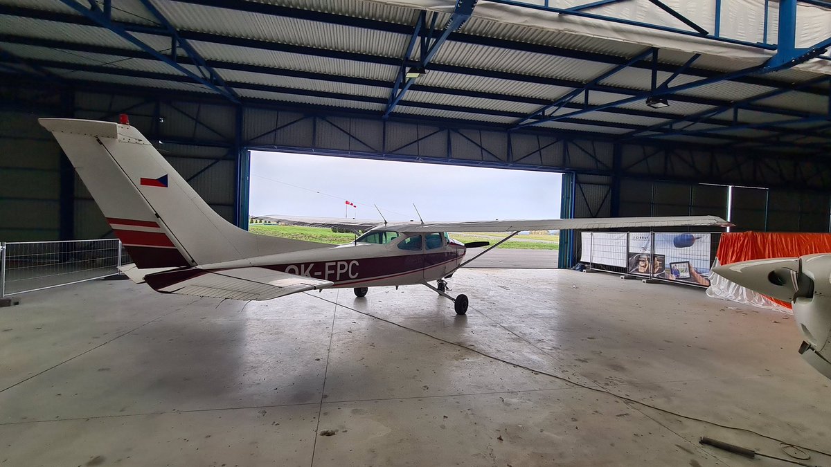 airsafari_'s tweet photo. The process of deregistration in France and registration in the Czech Republic was a bit bizarre (e.g. French aviation authority sending documents via fax to the Czech aviation authority which has no fax number, let alone a fax machine) but it is done. Welcome to Bohemia, OK FPC https://t.co/htBOQVwaWi