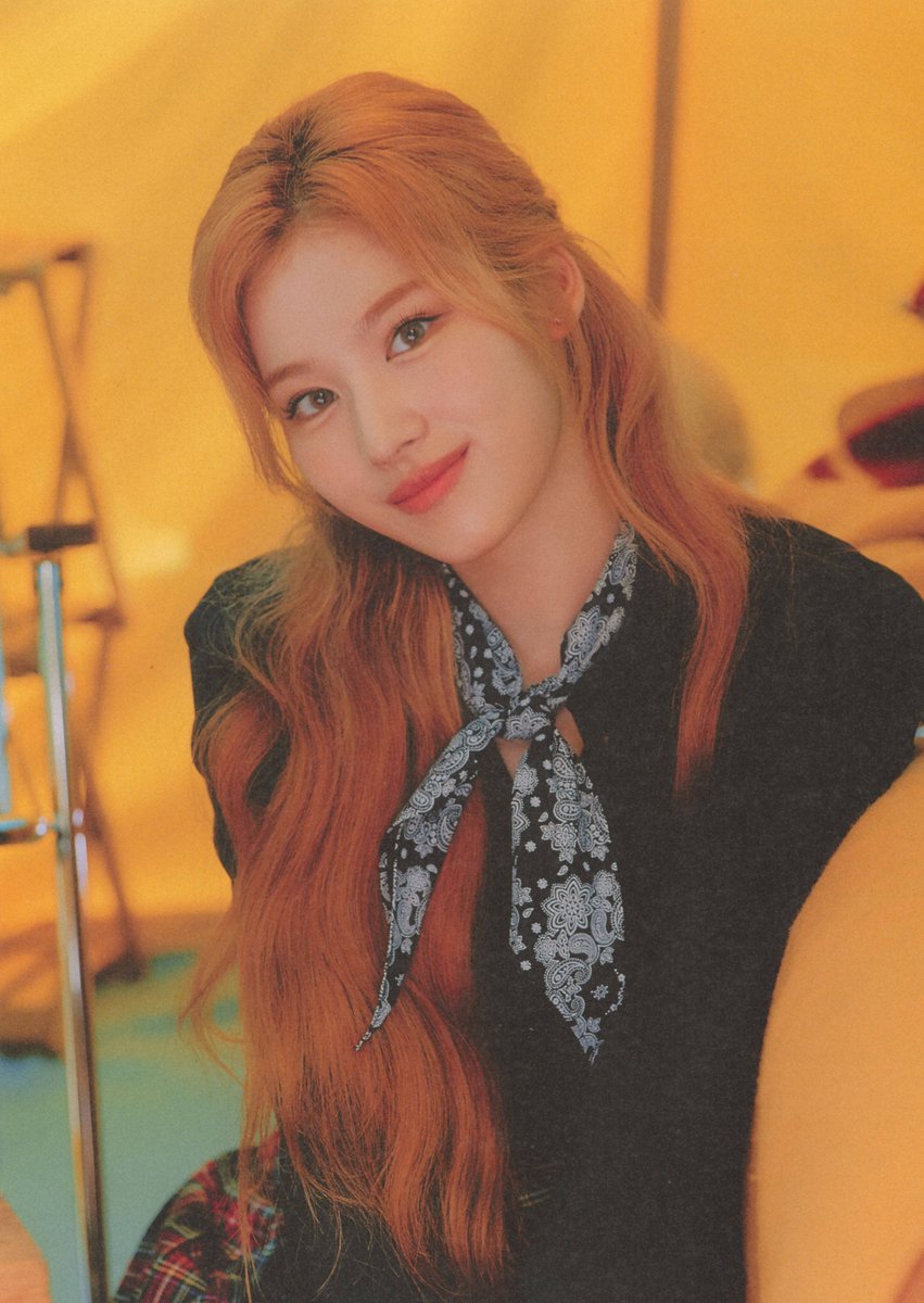 sanaページ SCAN] TWICEZINE Vol.2 Sana (page 100, 134, 135) #사나 #サナ #SANA