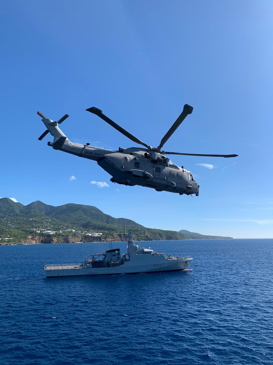 HMS_Medway's tweet photo. Medway in Montserrat! Good to see @RFAArgus and some of the #commandomerlins from @845NAS as we met in Montserrat. Both ships in the @RoyalNavy task group have been on patrol in the #Caribbean conducting Counter Narcotics Operations #forwardtogether https://t.co/xX9xsloHok