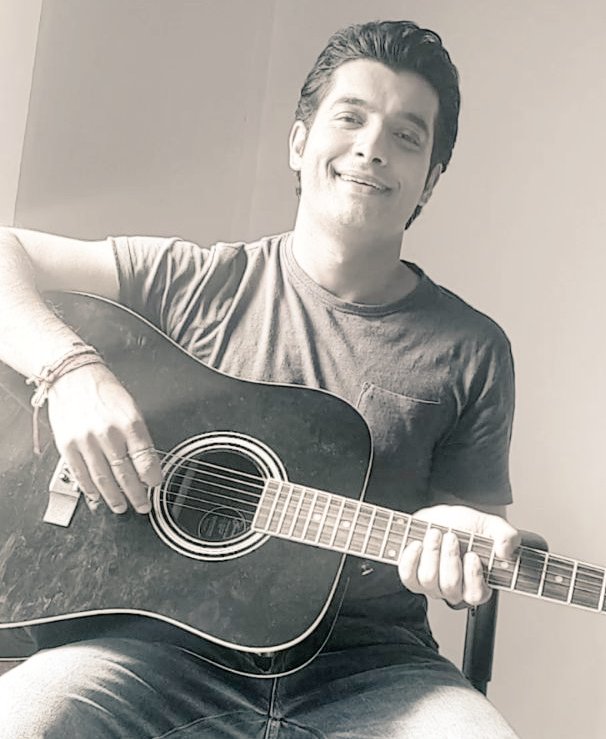 My_Charming_Boy's tweet photo. Our Rockstar!!
#RockingReturnOfSharad https://t.co/eqViERjXDB