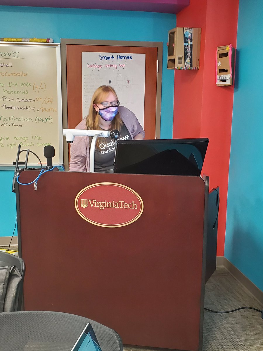 Shoestring_Sci's tweet photo. Here in Roanoke helping @VTRC_Thinkabit get set up for #steamday2020 #roanokesteamday bring on the stem @QualcommforGood https://t.co/2OcrKj361R