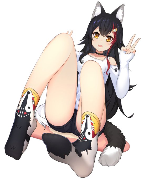 団長からプレゼントのかみつきおおかみソックス🐺 
#みおーん絵 