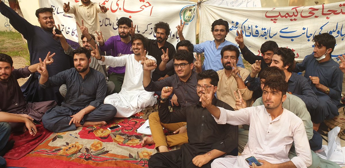 aijazwazir9's tweet photo. We are starting twitter trend today from 8 pm to 11 pm , kindly everyone share it with others and support us in this trend
@kAfghaan
@IhteshamAfghan @AdnanBitani
@AzadQaidii
#restorereservedseats
#pashtunlongmarch4edu https://t.co/UDvCDDrZEL