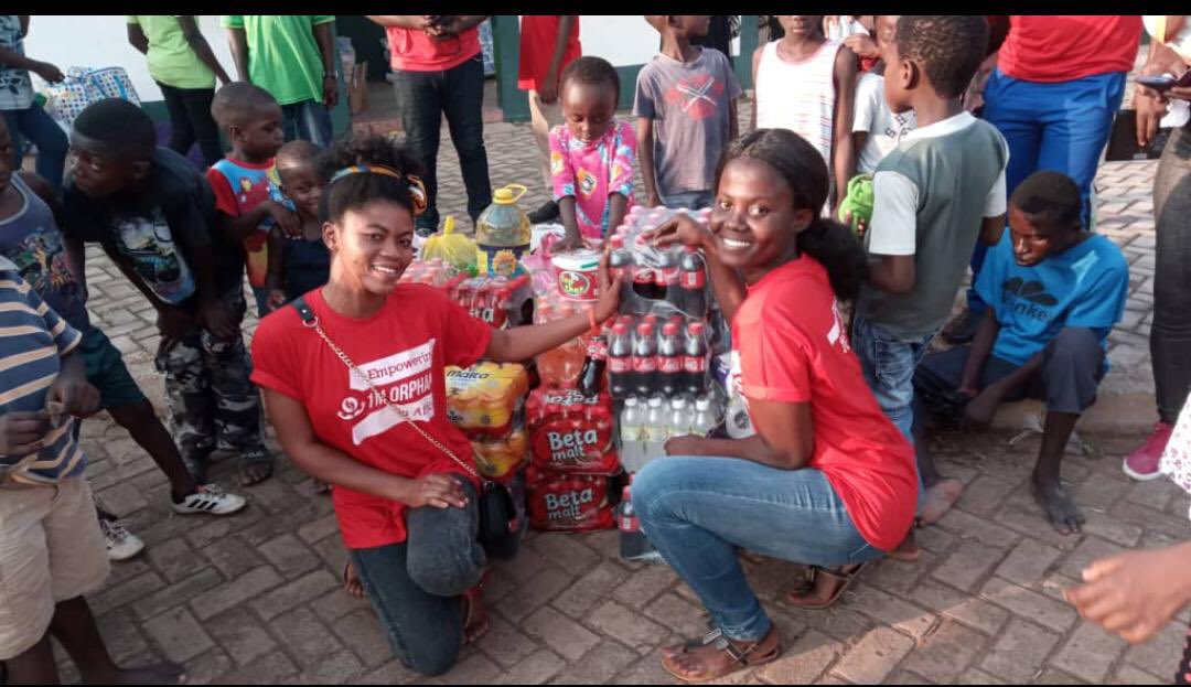 toestoday's tweet photo. With the year drawing closer to its end, our volunteers are carrying out or planning massive empowerment outreaches. TOES Fashion Academy has already been set up in some orphanage homes and the children are getting skilled in fashion designing. 
Watch out for us in your area... https://t.co/BBJtlLWN5r
