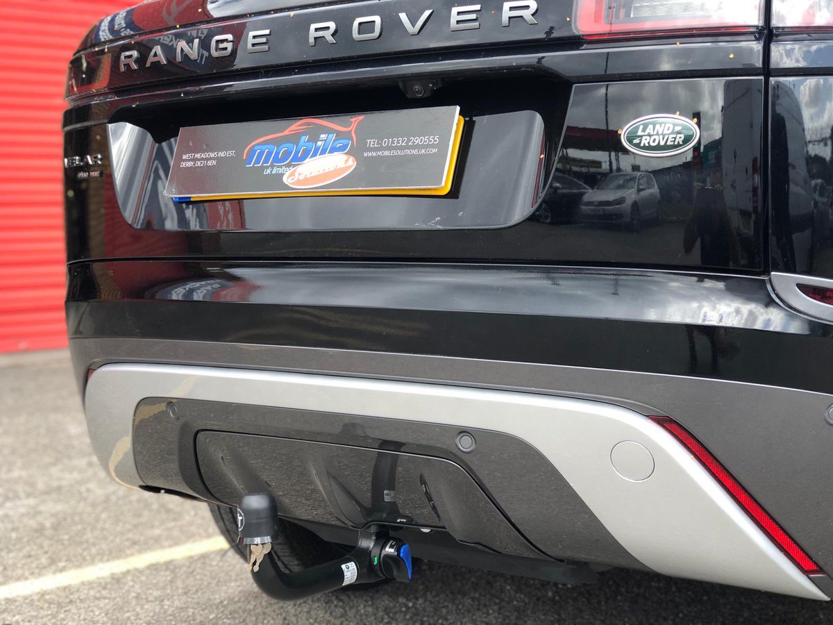 Need a Towbar but don’t want the neck visible when it’s not in use, a detachable bar is a great option. Enquire with our sales team to find out more #derby #nottingham #towbar #aftermarket