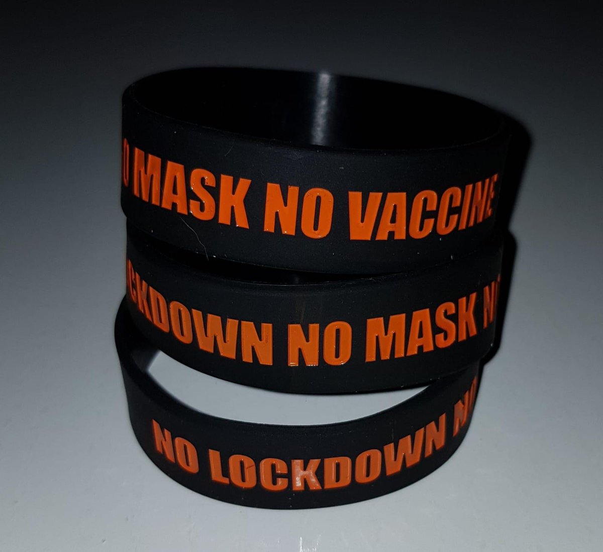 We now have No Mask, No Vaccine, No Lockdowns wristbands available for sale. Selling tomorrow at London March for 2.99 each or 2 for £5 OR with 1 delivered it’s 5 each or 2 for £8 delivered 🧡 easily identify yourself with fellow truth seekers 🌟