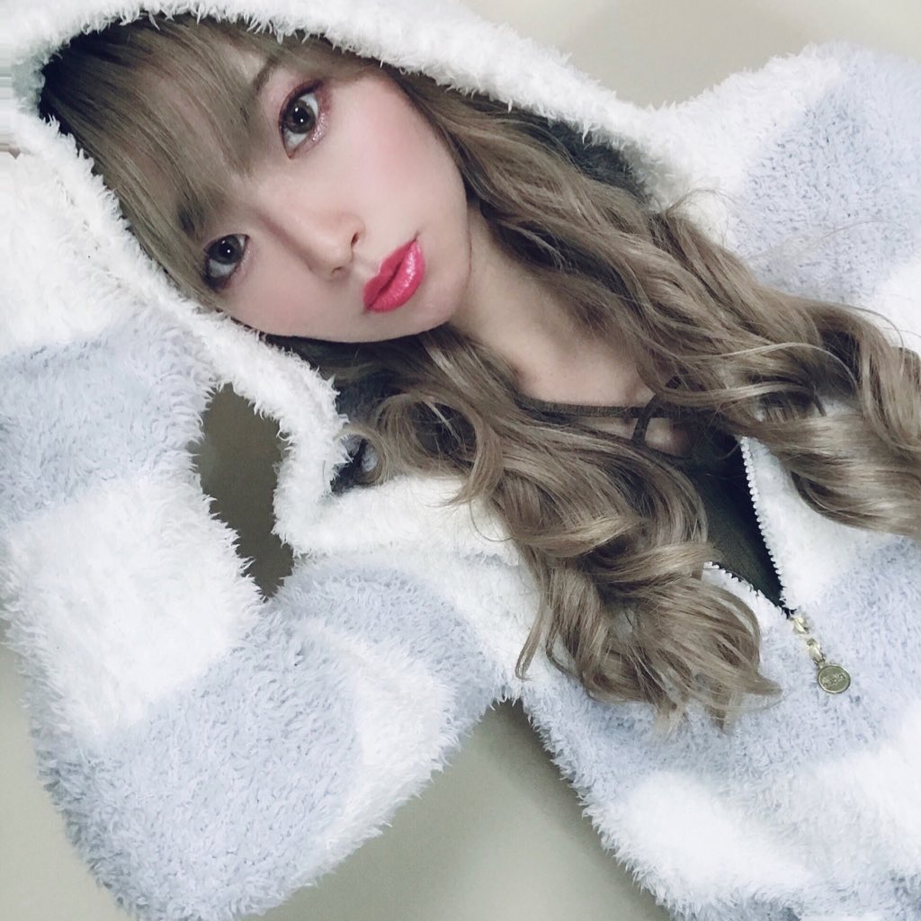 djsenna_senna's tweet image. DJanemag Japanさんからインタビューを受けました🥳
DJ話からプライベートなお話までしてますので是非読んでみてください💖👇
djanemag.jp/articles/926

DJaneMag Japanの毎日投票も引き続き宜しくお願い致します😊

#interview #インタビュー #djanemag #girl #女子 #記事 #投票 #秋