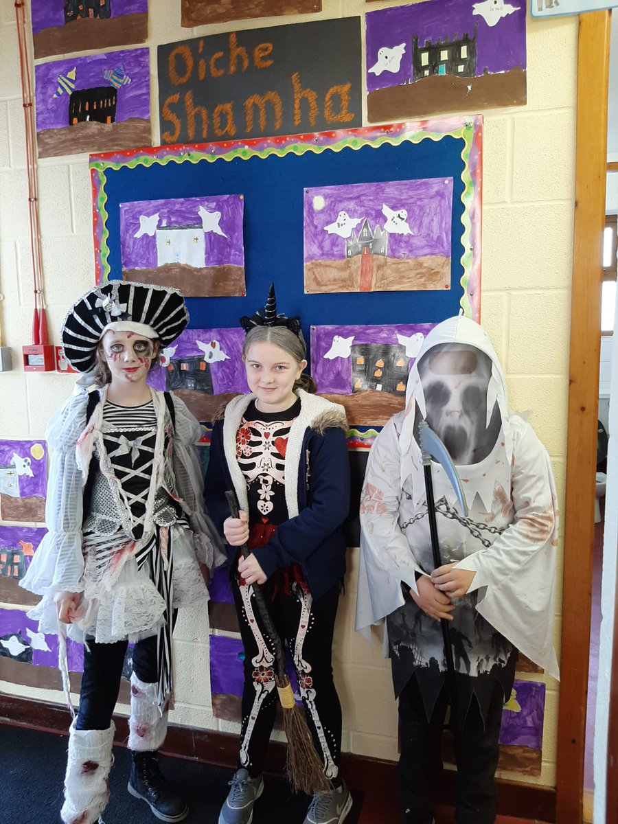 moveenns's tweet photo. Guess who? 🎃🧙🏻‍♀️🧙🏼‍♂️#rang5 https://t.co/P3zX8L3r9u