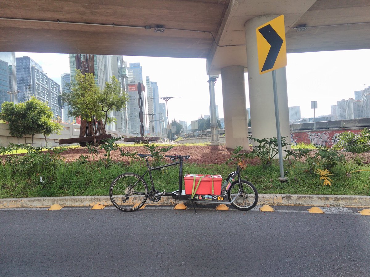 FileteFix's tweet image. Amiguitos si necesitan un servicio de #Bicimensajeria no duden en enviar DM, entrego en toda la #CDMX, también tengo servicio cargo, hasta 80kg