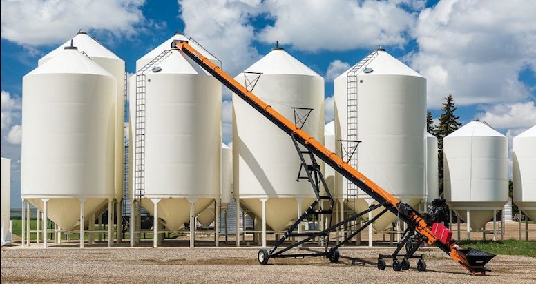 CalidonLeasing's tweet photo. #nostring #nosurprise Ag leases!
➡️Grain trailers from Super B, tandem or triple 
➡️Augers and conveyors
Message or call us today!
877-956-0082 Apply today at https://t.co/pxeksFiSYk
#westcdnag https://t.co/4GMBMVa0EC
